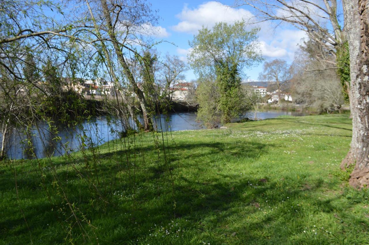 Las Palmeras Caldas De Reis Exteriör bild